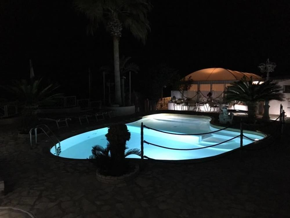 Hotel & Spa La Porta Del Mare Tropea Exterior photo